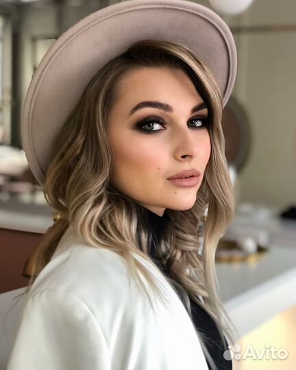 Репетитор по обществознанию