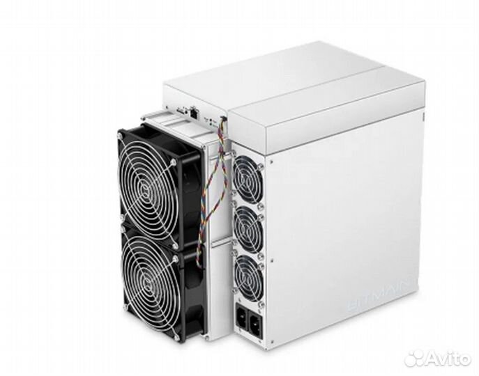 Майнер Antminer S19XP 141TH с размещением