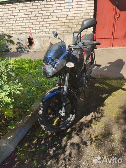 Bajaj pulsar 180