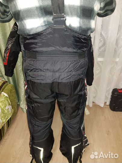 Костюм для снегохода