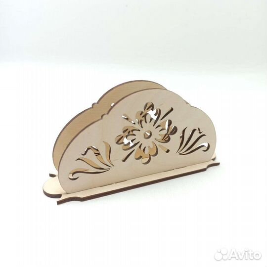 Салфетница из дерева