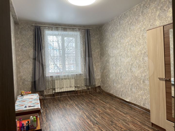 2-к. квартира, 50 м², 1/2 эт.