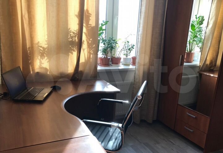 2-к. квартира, 60 м², 10/17 эт.