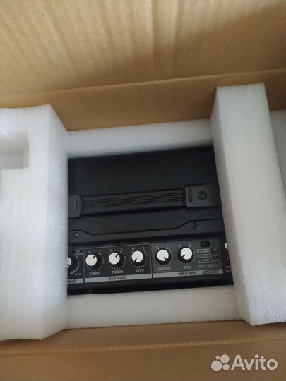 Комбик Roland Cube 10GX