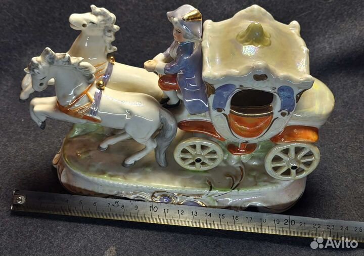Статуэтка Карета.Carl Schneiders Erben 1886 - 1951