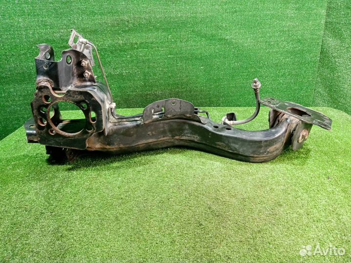 Рычаг подвески задний правый Nissan X-Trail NT31