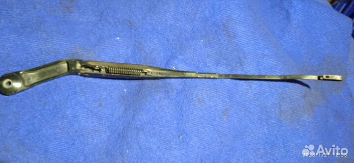 Поводок стеклоочистителя Opel Meriva A левый