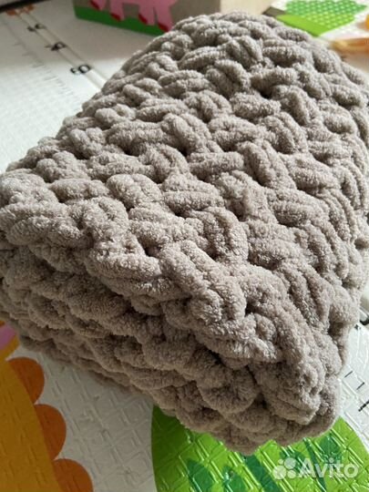 Плед вязаный