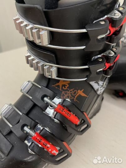 Горнолыжные ботинки