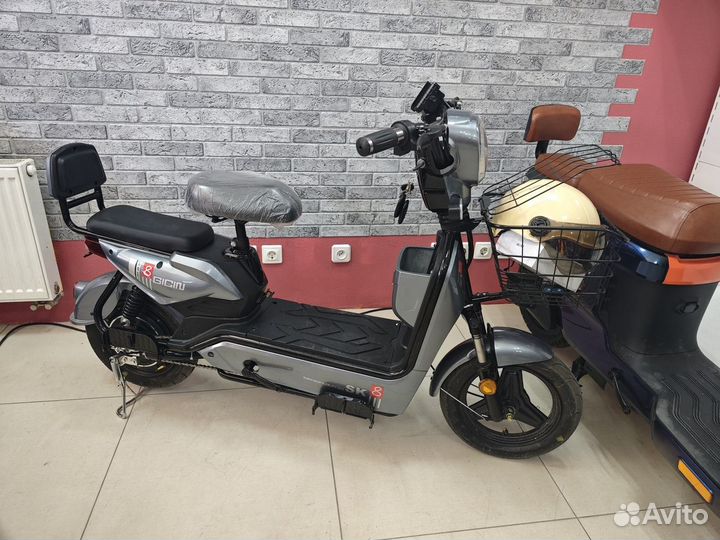 Велосипед скутер с педалями электро 500W