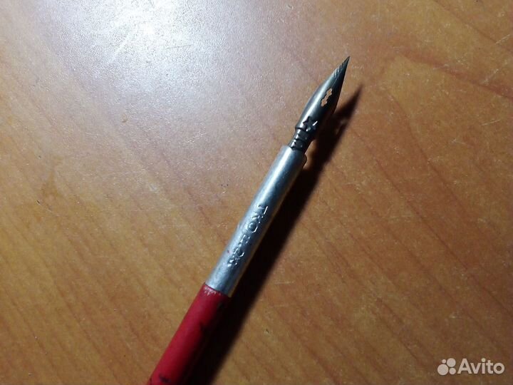 Ручка с перьями времён социализма