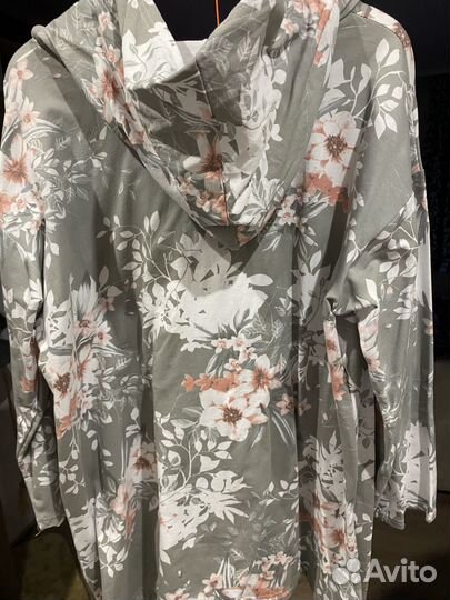 Ветровка женская