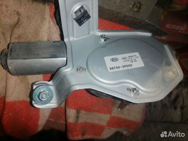 Моторчик заднего дворника kia sorento
