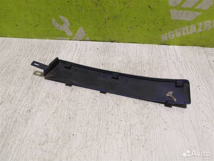 Планка под фонарь левая Шкода Октавия А4
