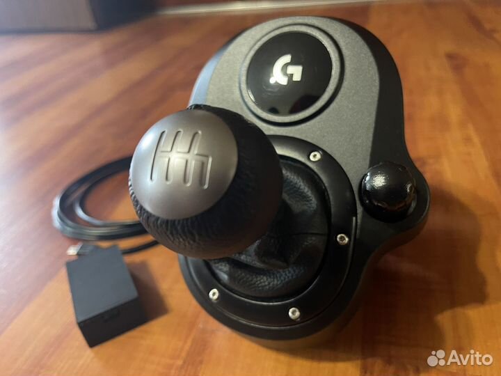 Коробка передач Logitech Driving Force Shifter