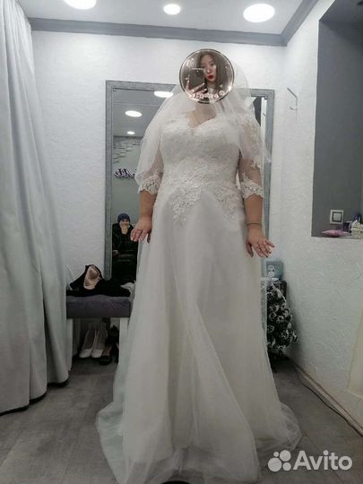 Свадебное платье