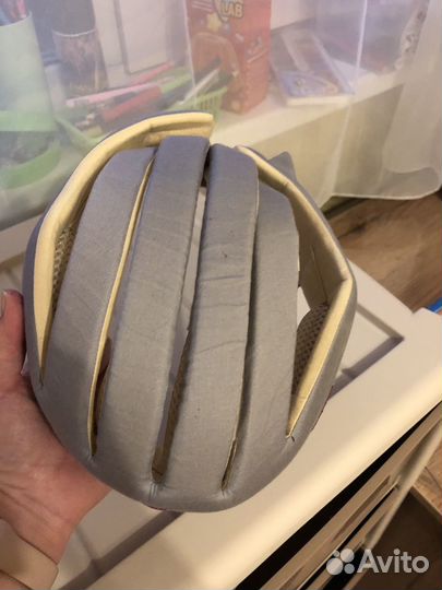 Шлем для малыша от падений