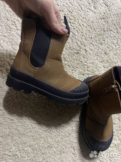 Детские весенние ботинки