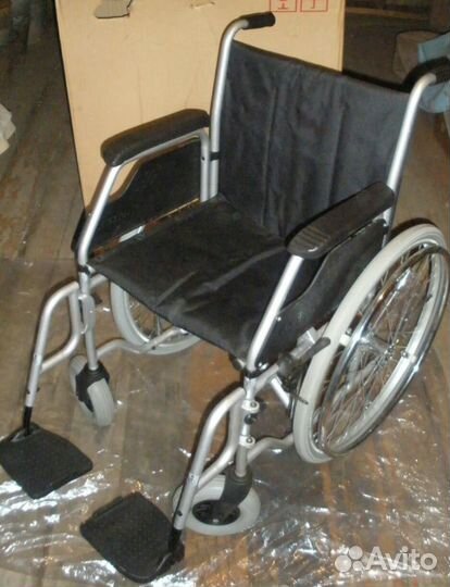Инвалидная коляска