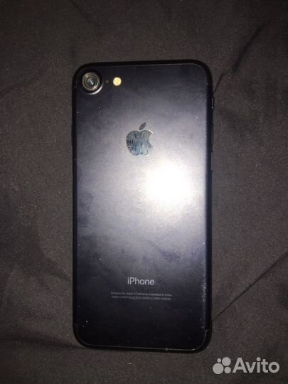 Телефон iPhone