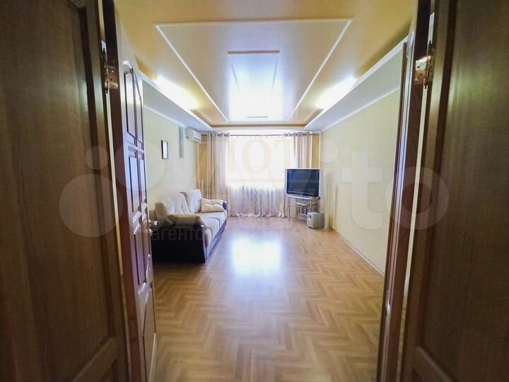 3-к. квартира, 114,2 м², 9/14 эт.