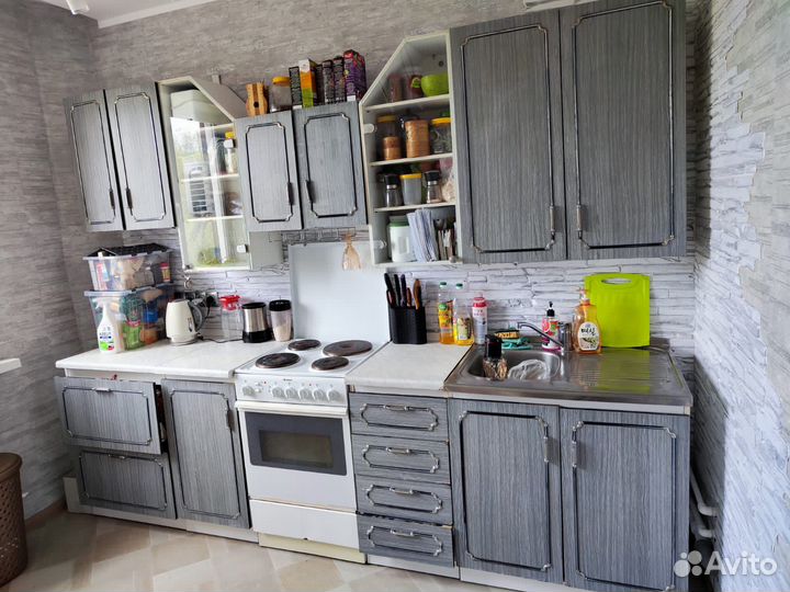 2 дня на продажу Продам кухонный гарнитур на дачу