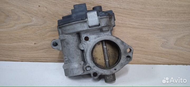 Дроссельная заслонка Peugeot 207 1 ET3 KFU