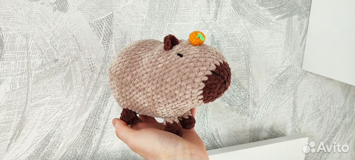 Мягкая игрушка капибара вязанная ручная работа