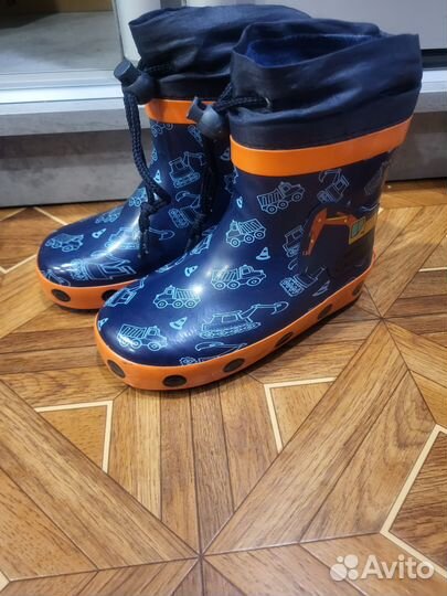 Детские сапоги