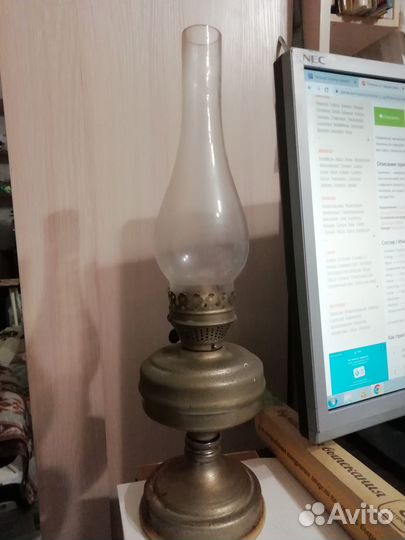 Керосиновая лампа