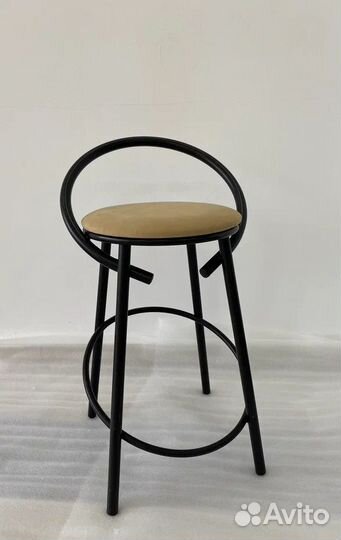 Барный стул