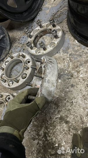 Колёсные проставки 35мм