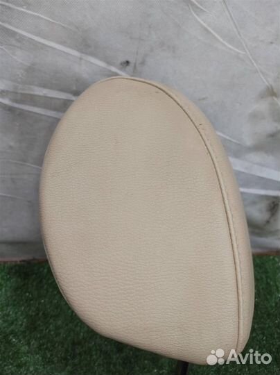 Подголовник Subaru Tribeca WX 2006