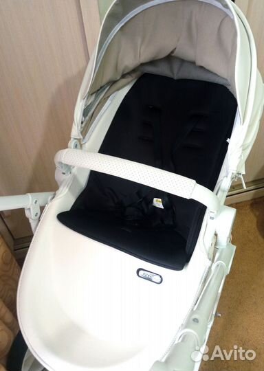 Коляска LUX MOM 2 в 1 эко кожа