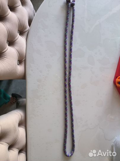 Гимнастическая скакалка