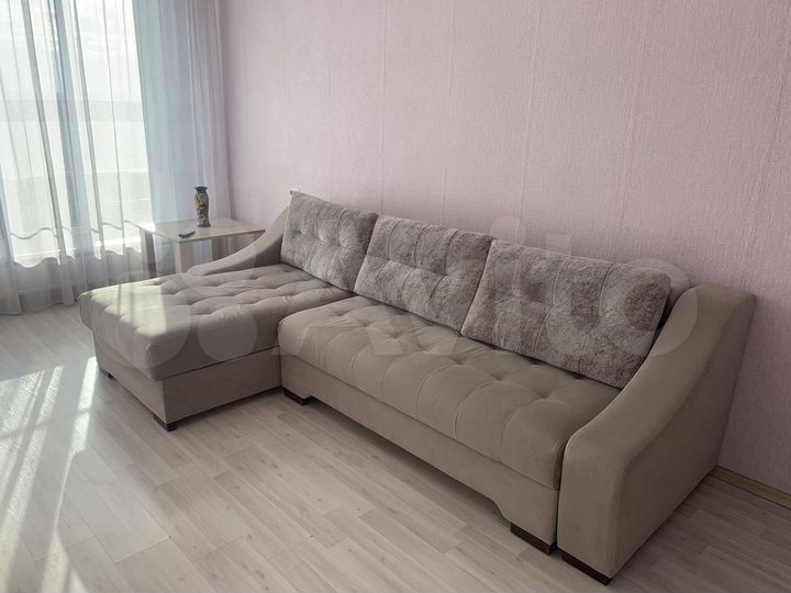 1-к. квартира, 50 м², 9/9 эт.