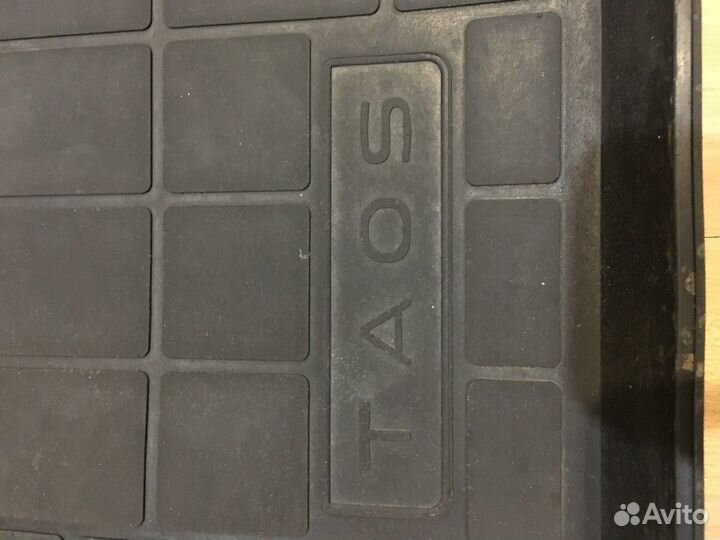 Автомобильные коврики Taos, Karoq, Jetta VS5