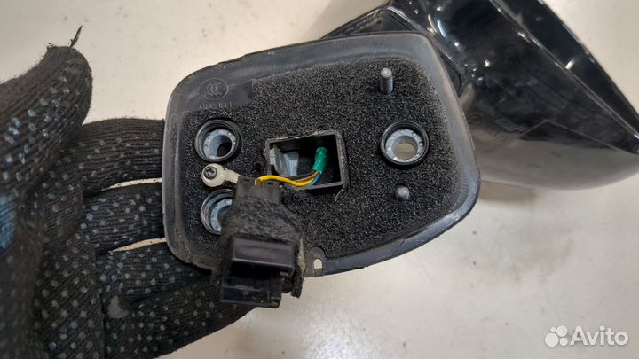 Зеркало боковое правое Opel Antara