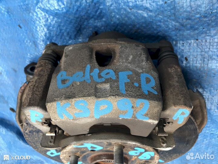 Суппорт на toyota belta KSP92 1krfe