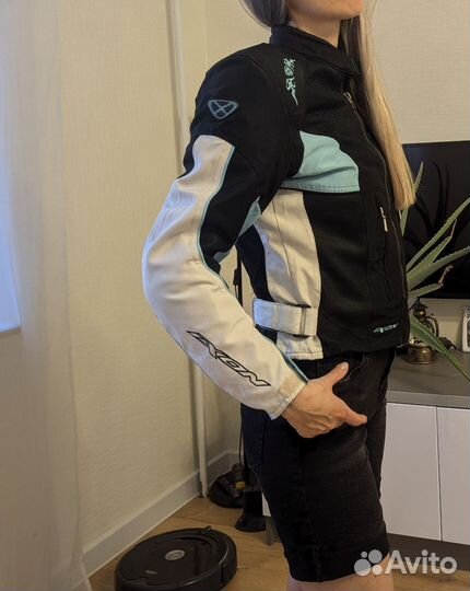 Мотокуртка женская xs