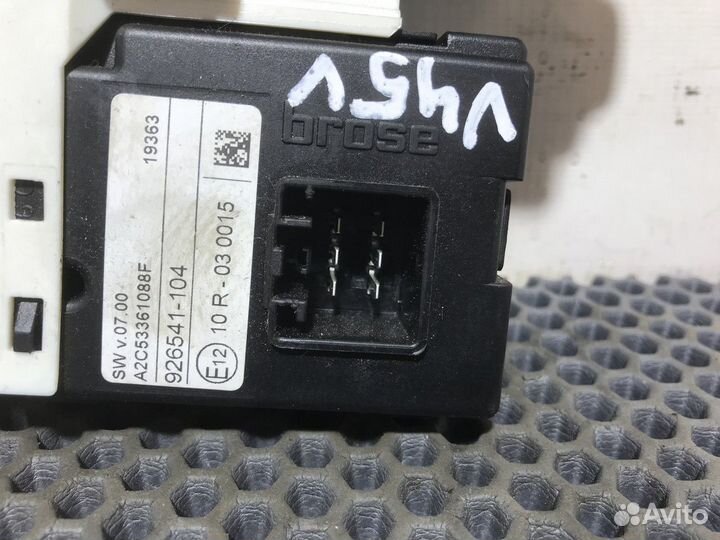 Моторчик стеклоподъемника левого