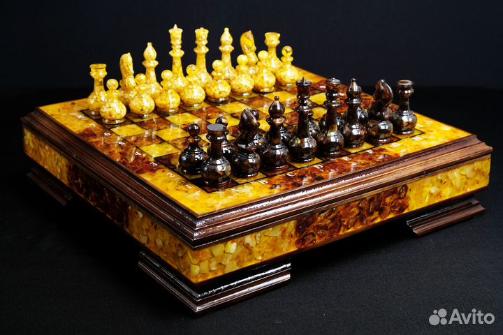 Янтарные шахматы «Адмирал» тёмные 10035