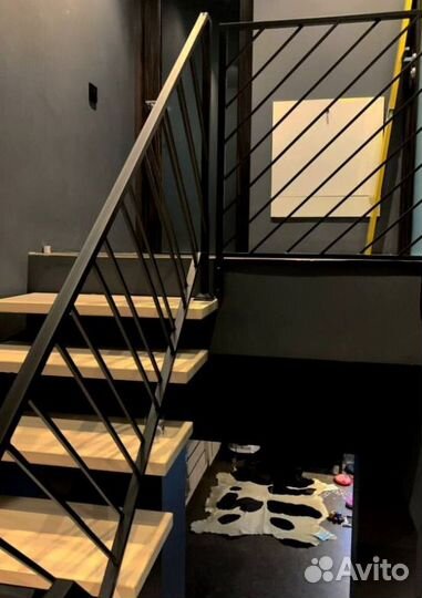 Лестничные перила кованные с монтажем