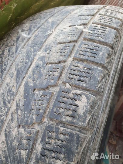 Dunlop Graspic DS3 205/70 R15