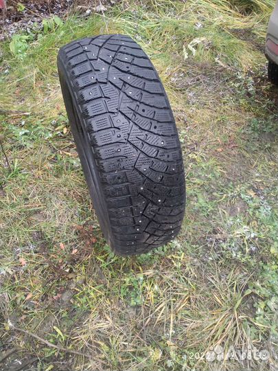 Nitto Therma Spike 185/65 R15 88T