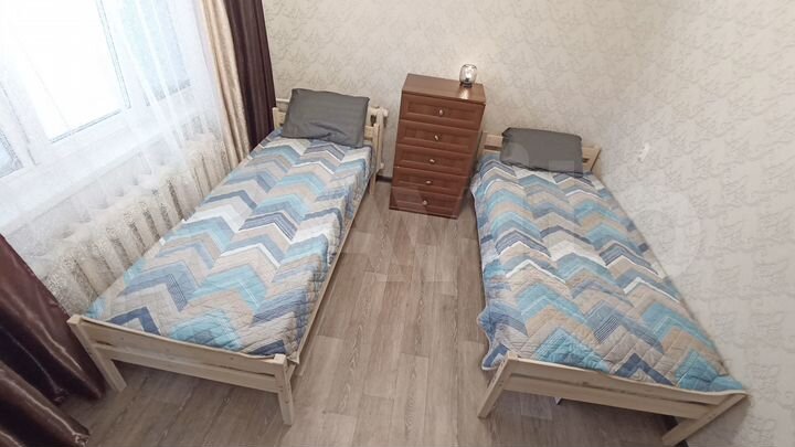 4-к. квартира, 60 м², 1/5 эт.