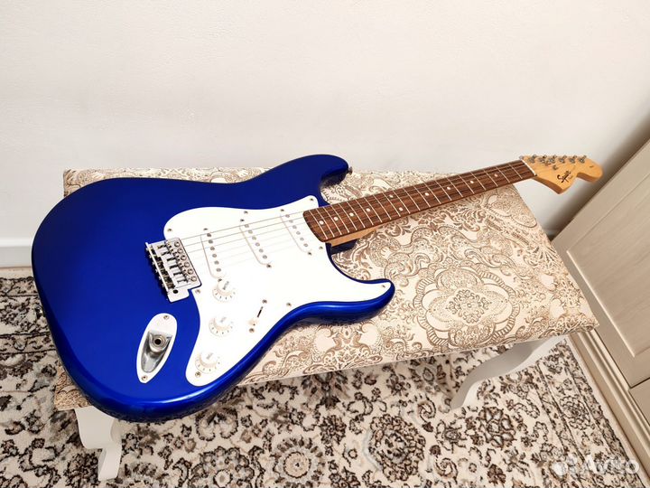 Fender squier affinity stratocaster blue