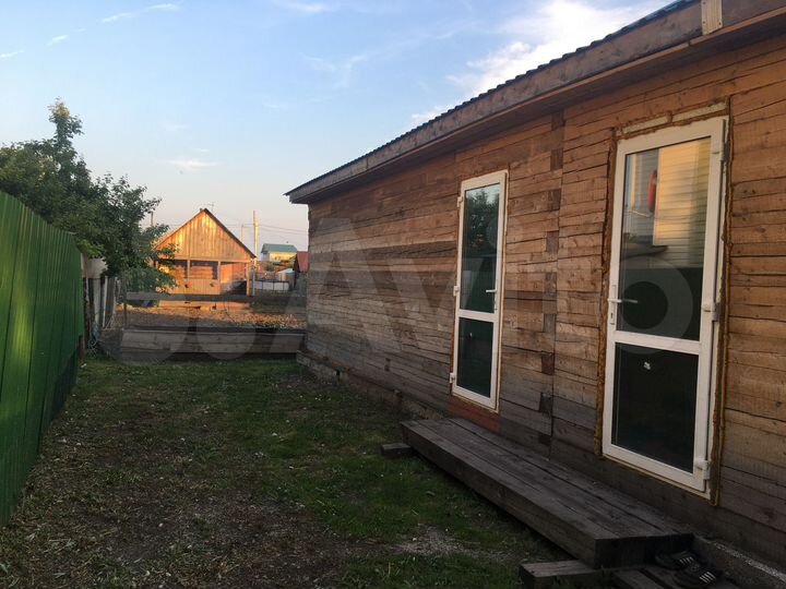 Дом 100 м² на участке 6 сот.