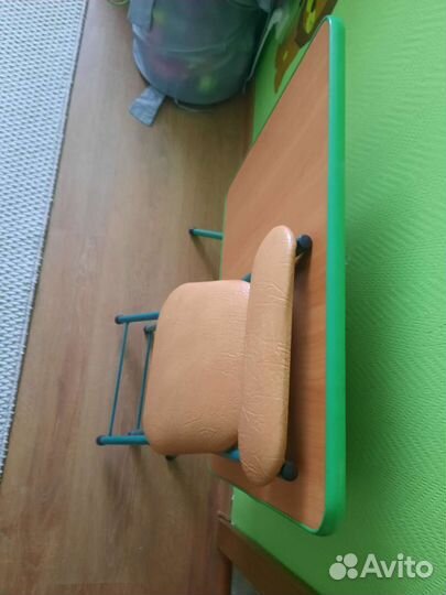 Детский стол и стульчик