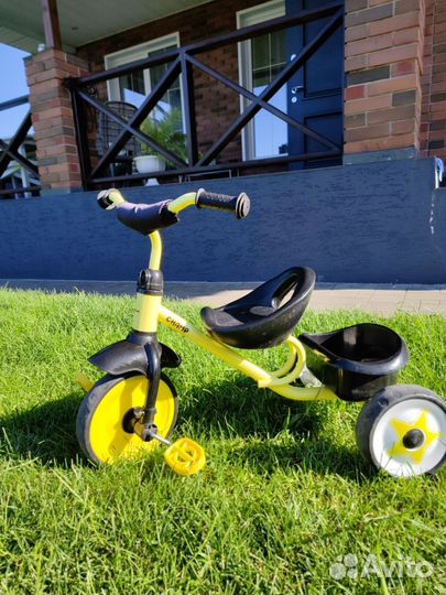 Трехколесный велосипед